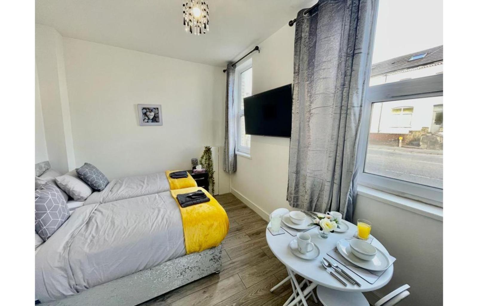 Cardiff City Centre Apartment- Penarth Road الغرفة الصورة